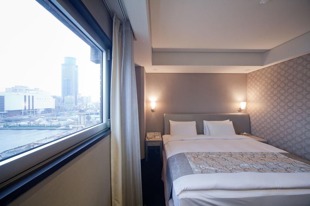Harbor View Hotel Keelung Habitación foto
