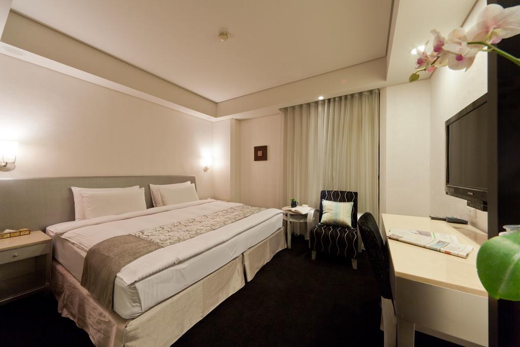 Harbor View Hotel Keelung Habitación foto